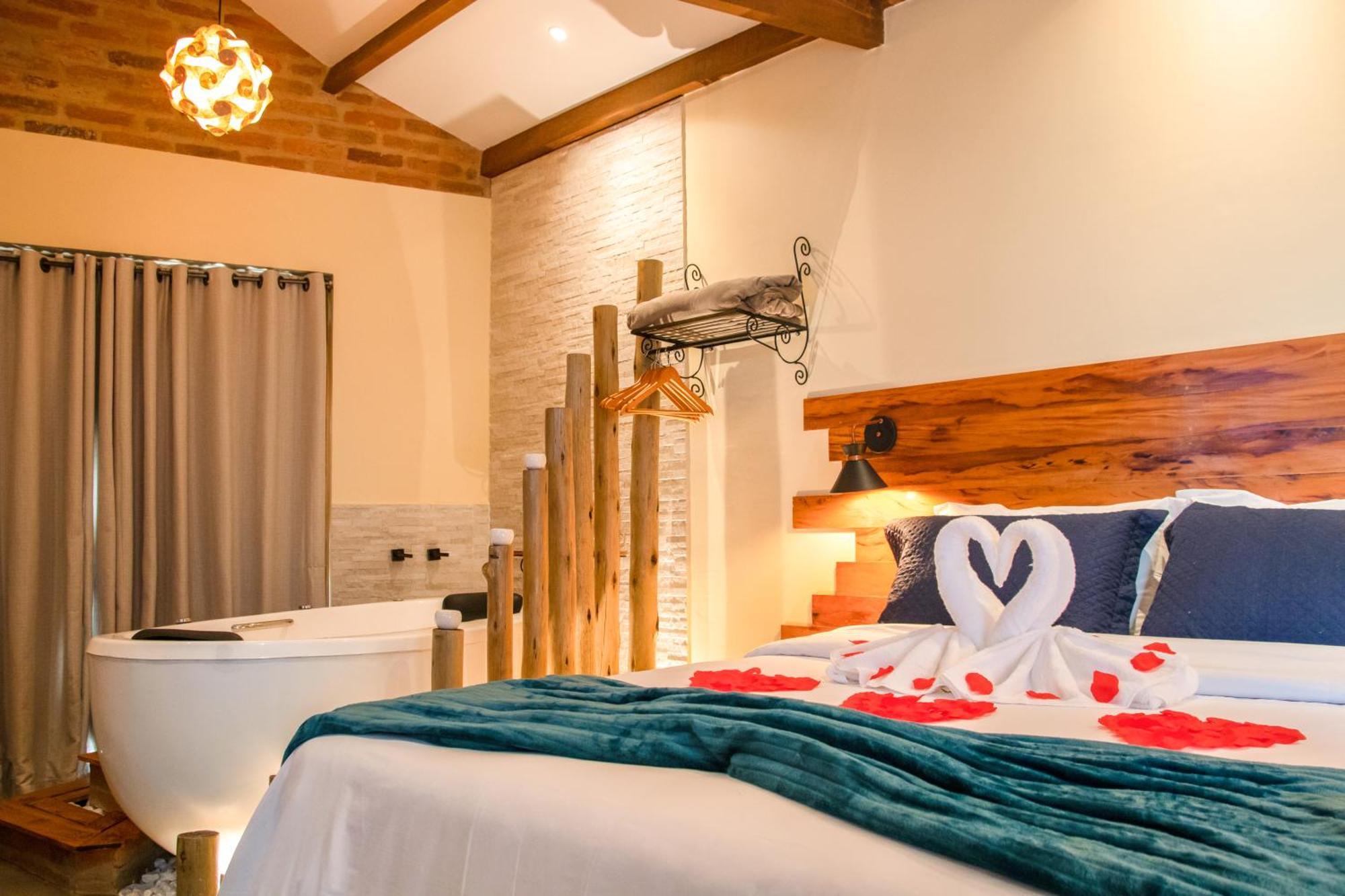 Mantiqueira Flat Aparthotel ซานโต อังตัวนิโอ โด ปิงญัล ภายนอก รูปภาพ